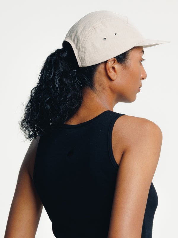 Liike-lippis, rantahiekka