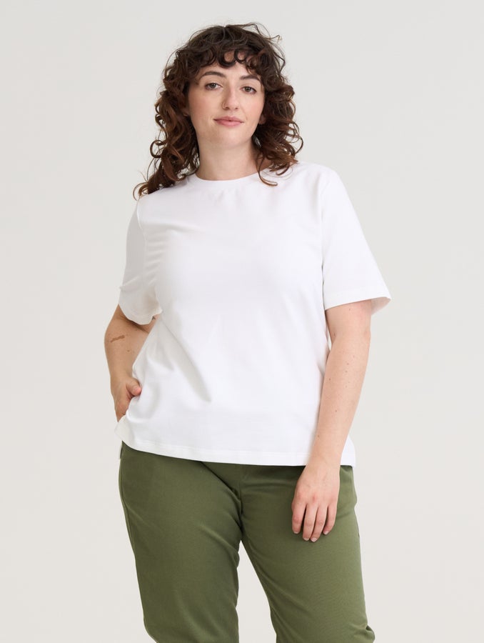 Laura-T-paita, valkoinen