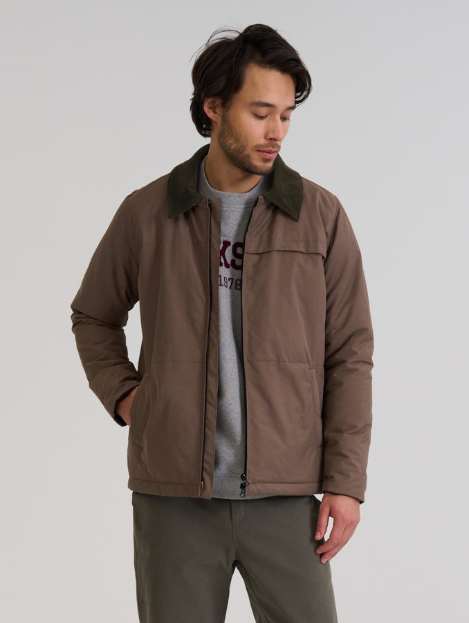 Niklas (187 cm) k&auml;ytt&auml;&auml; kokoa L.