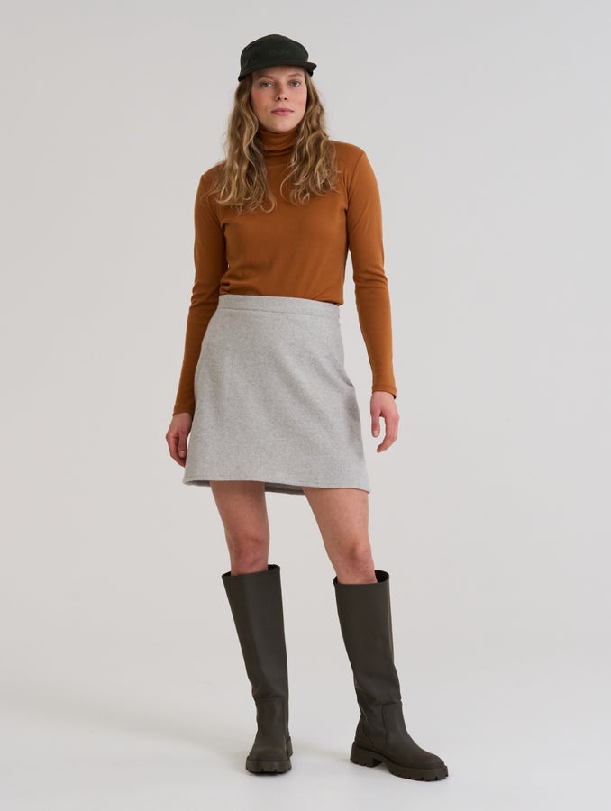 Mathilda (180 cm) k&auml;ytt&auml;&auml; kokoa S.