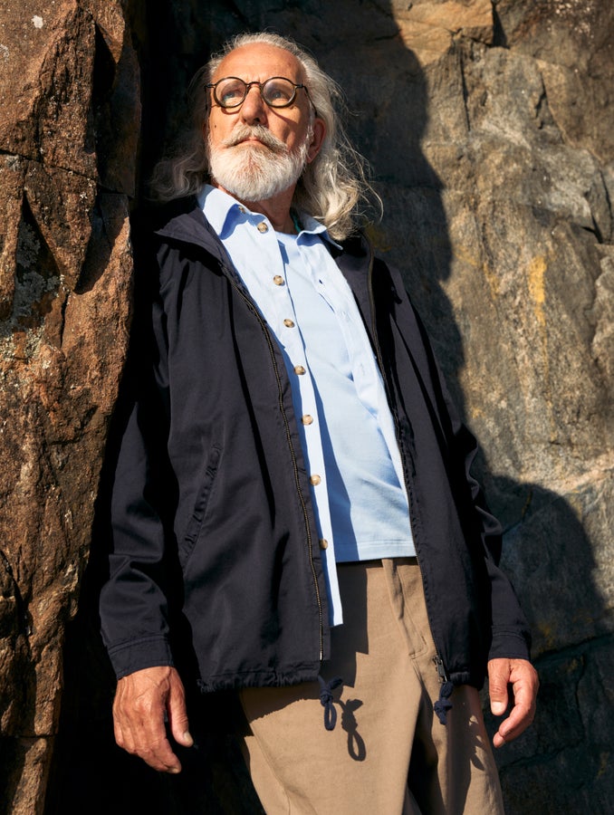 Vetoketjuanorakki, musteensininen