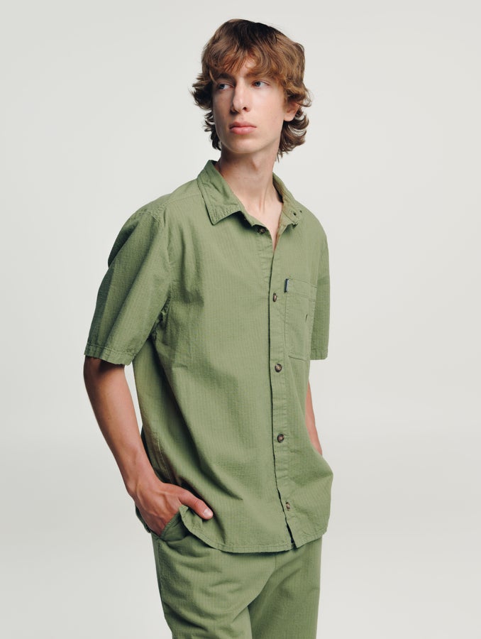 Vado (186cm) k&auml;ytt&auml;&auml; kokoa L.