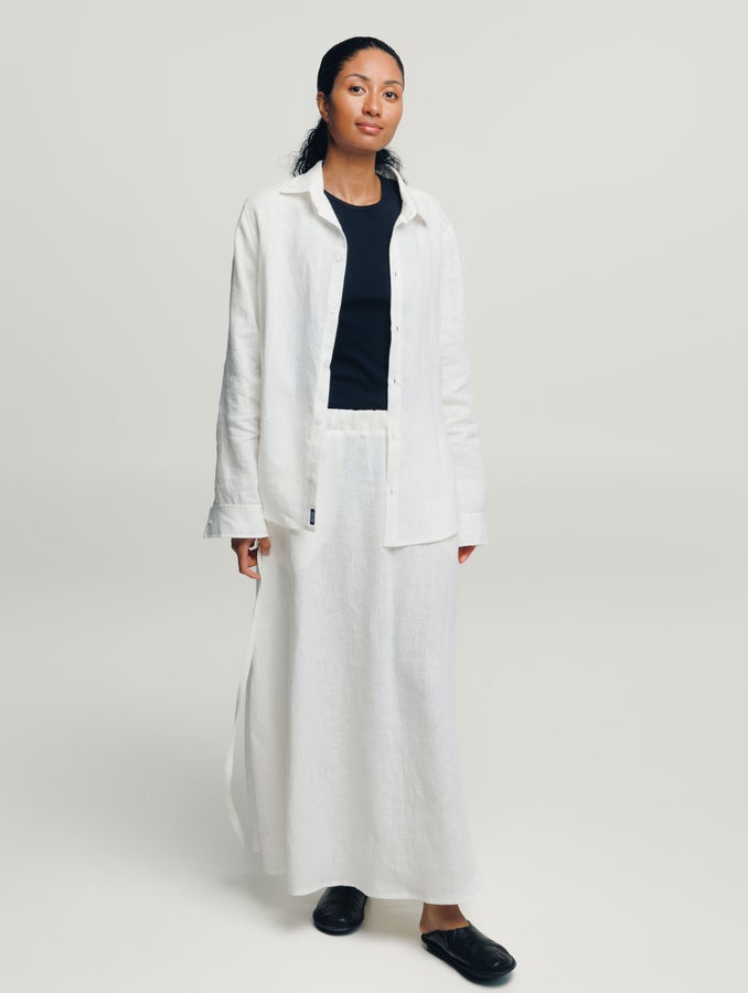 Alina-pellavapaita, luonnonvalkoinen